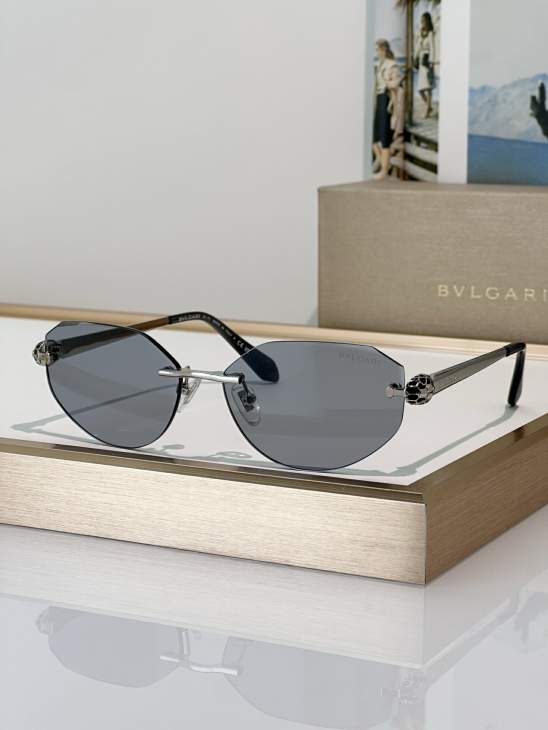 Picture of Bvlgari Sunglasses _SKUfw79279543fw